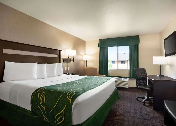Hotel Travelodge By Wyndham 3*