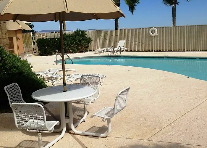 Travelodge By Wyndham Hotel